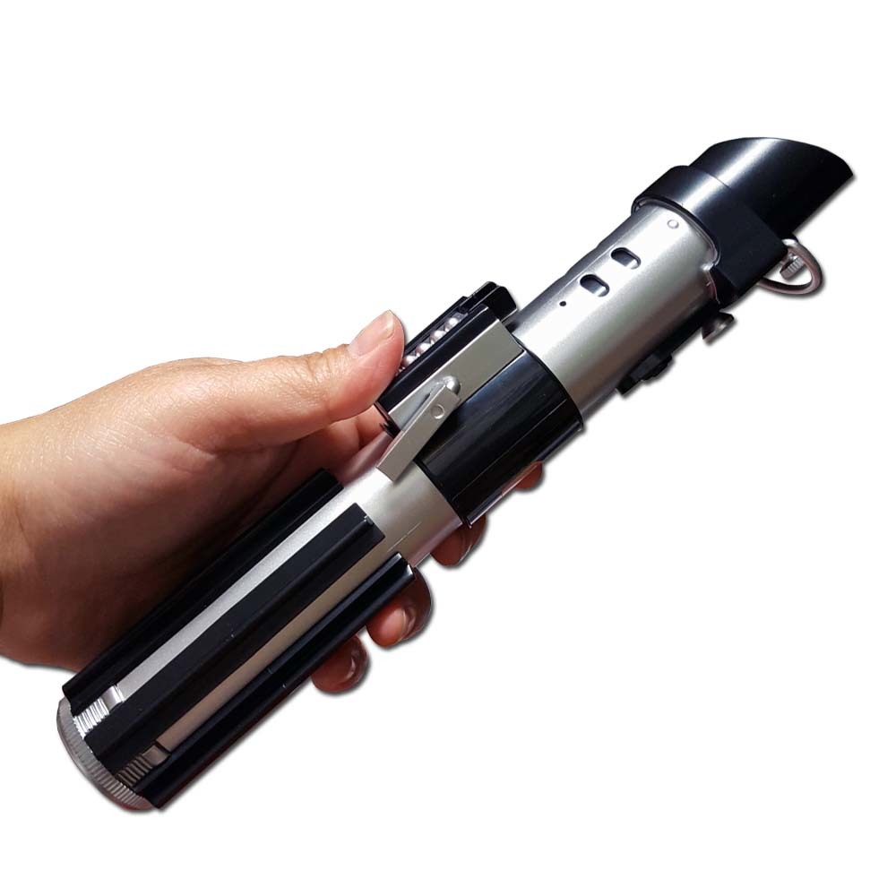 THE DARTH VADER LIGHTSABER IS MORE COMPLICATED THAN YOU THINK