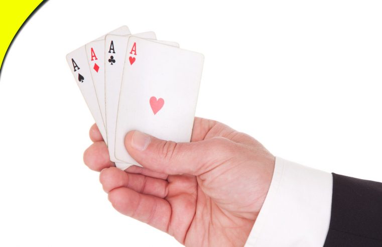 Why Travellers Love to Play Rummy on a Trip?