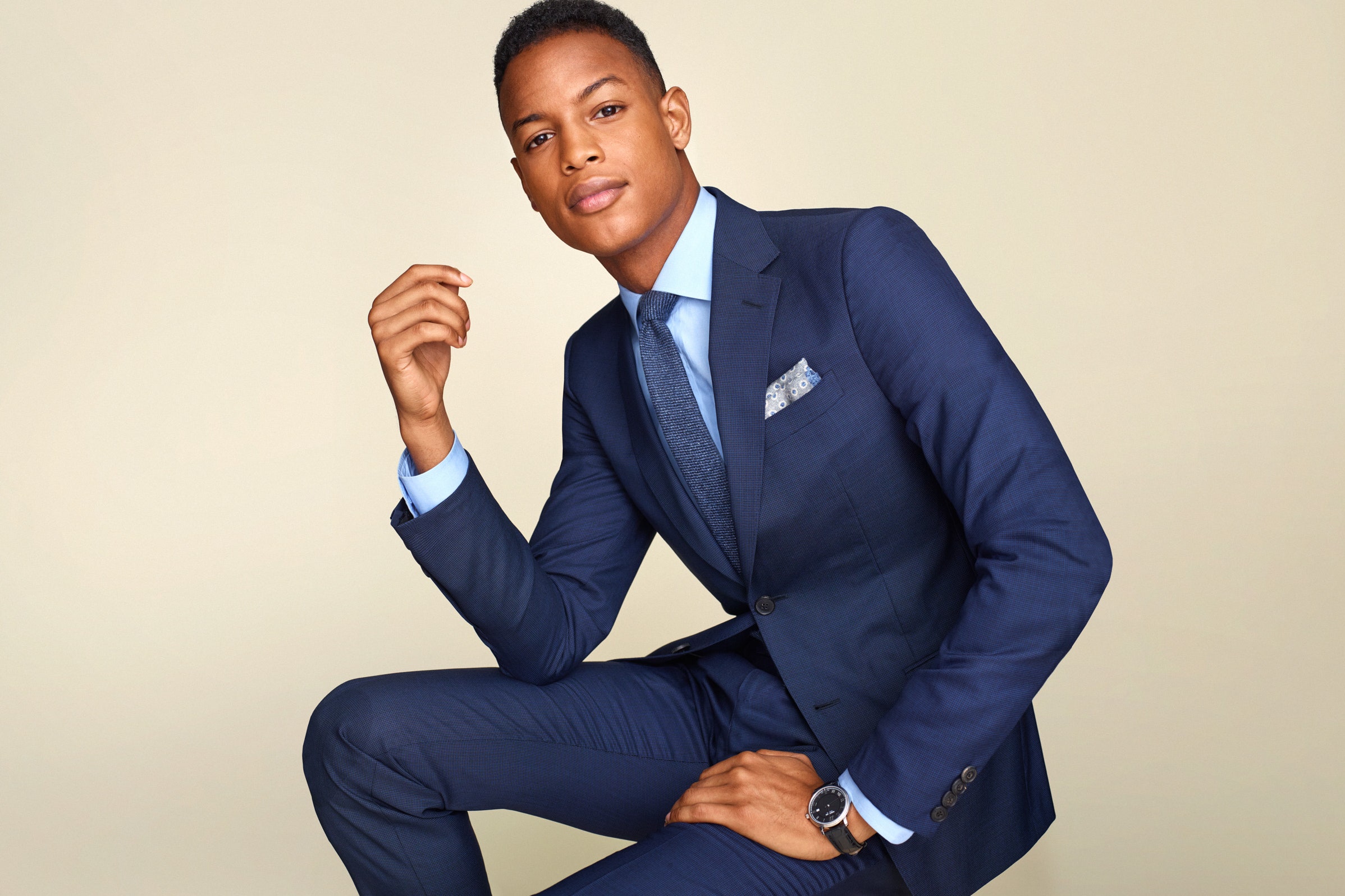 Men’s Clothes Online | What Should You Know When Buying a Bespoke Suit?