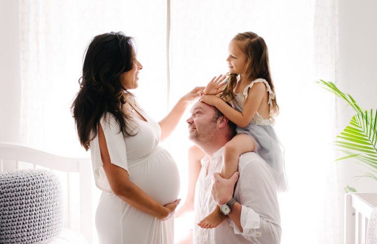 The increasing trend of hiring a professional, maternity photographer