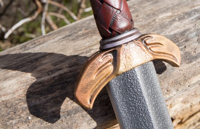 LARP weapons: what you need to know? Which one is better?