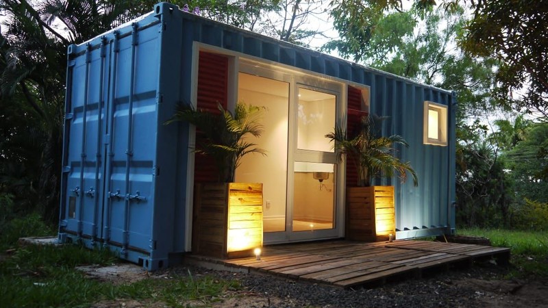 Advantages and Disadvantages for Considering Shipping Container House