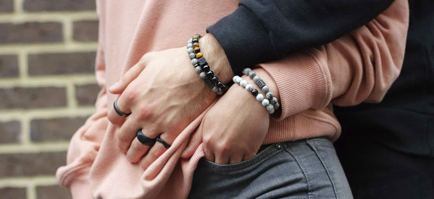 Why wear a bracelet for couples for show your love ?
