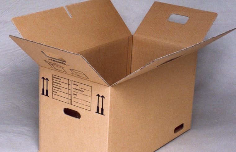 Why are corrugated boxes so customizable?