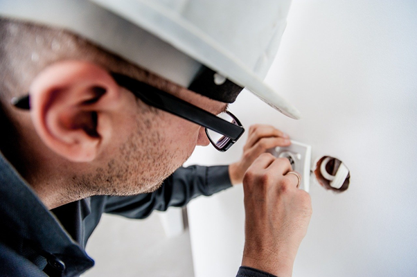 How to find the best electrician for your needs
