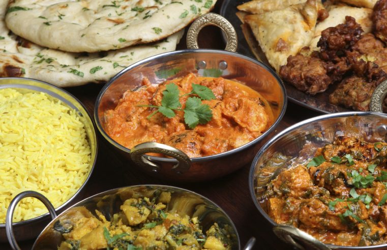 First Time At An Indian Restaurant? Here Are 8 Tips To Make Most Of The Experience