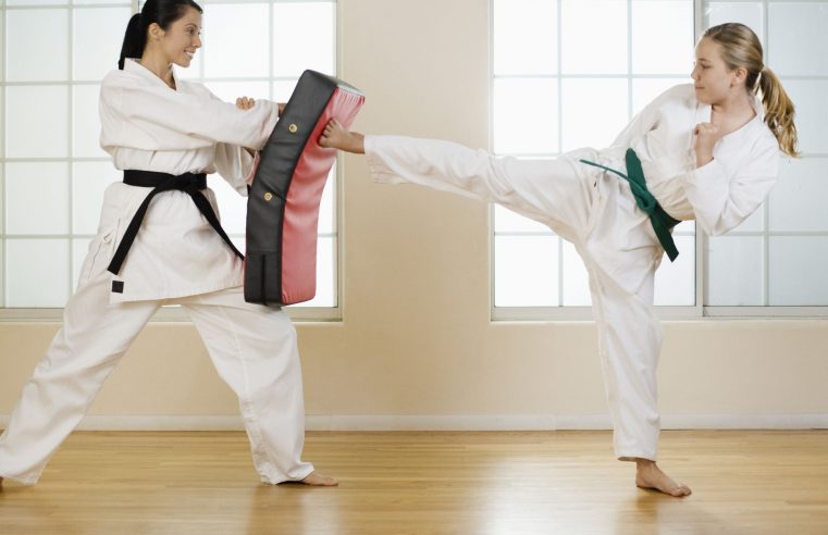 9 Self-Defense Strategies Every Woman Needs to Know Women Self-Defense