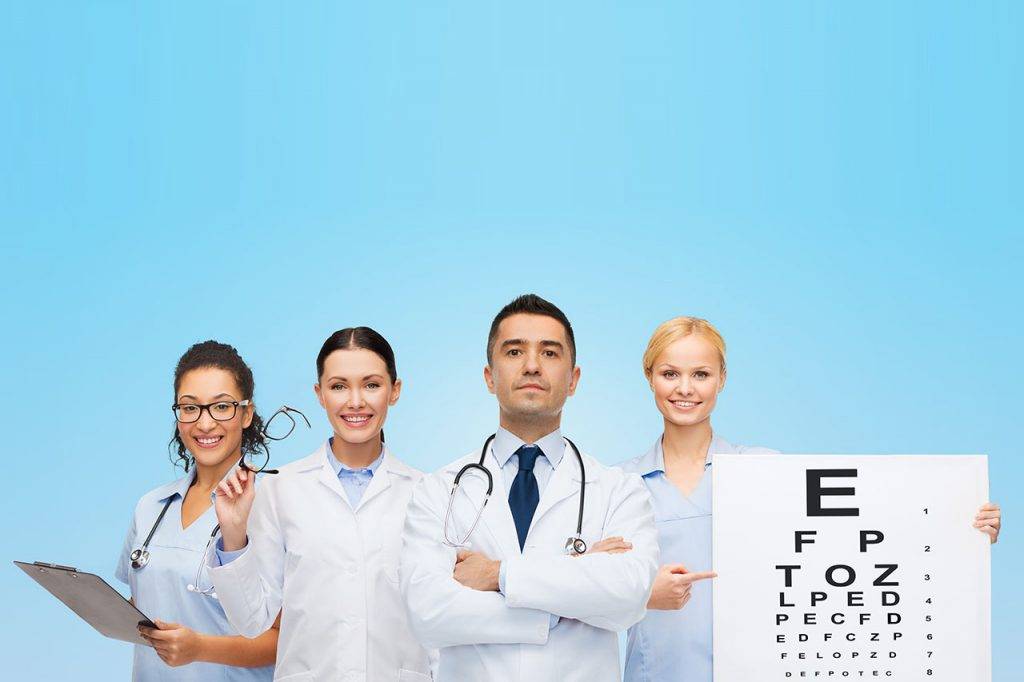 What are 5 signs that you must visit an eye doctor?