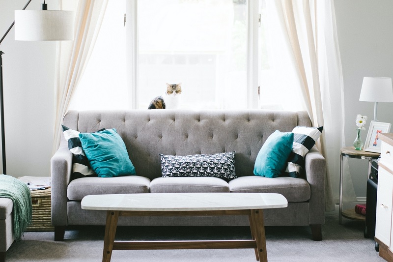 How to Redecorate Your Living Room on a Budget