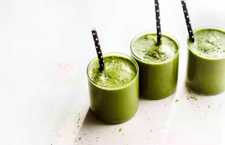 Green Powders Are Helpful for Bloating & Good for Stomach