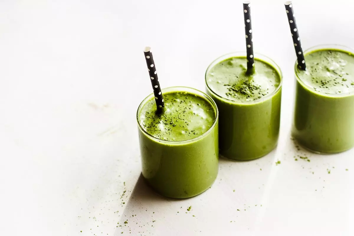 Green Powders Are Helpful for Bloating & Good for Stomach