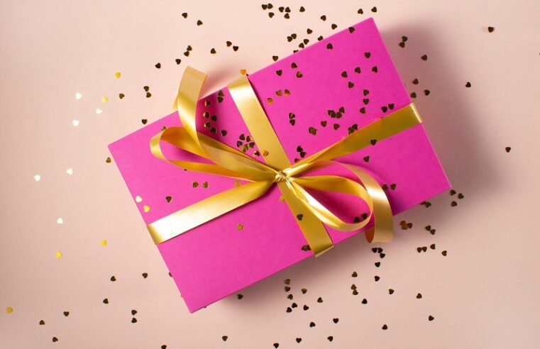5 Birthday Gift Ideas to Please Your Boyfriend