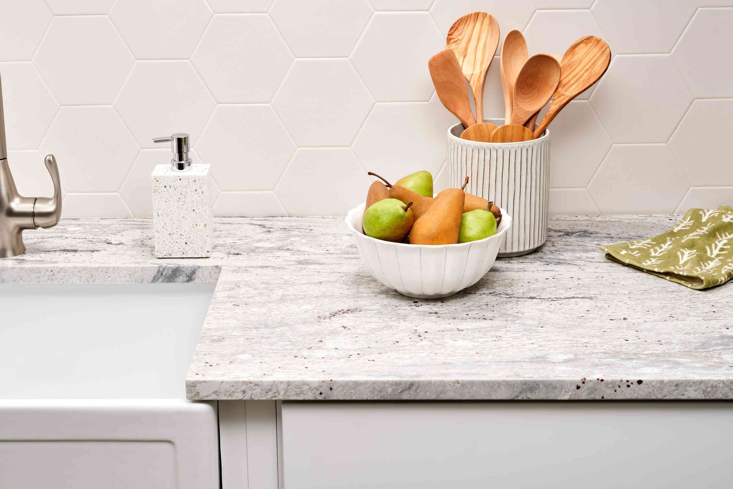 A Look at The Many Colors and Styles in Granite Countertops