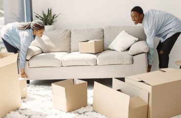 Melbourne Moves: The Benefits of House Moving and Professional Furniture Removalists
